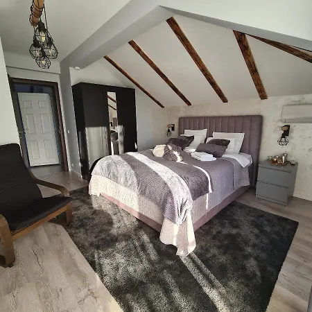 Kuca Za Odmor-zelena Oaza Affittacamere