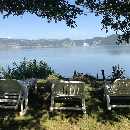 Kuca Za Odmor-zelena Oaza Affittacamere *