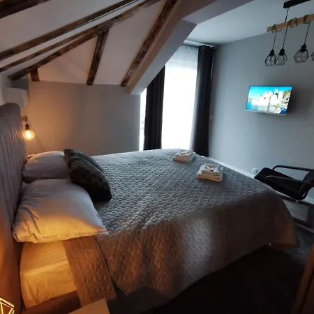 Affittacamere Kuca Za Odmor-zelena Oaza *